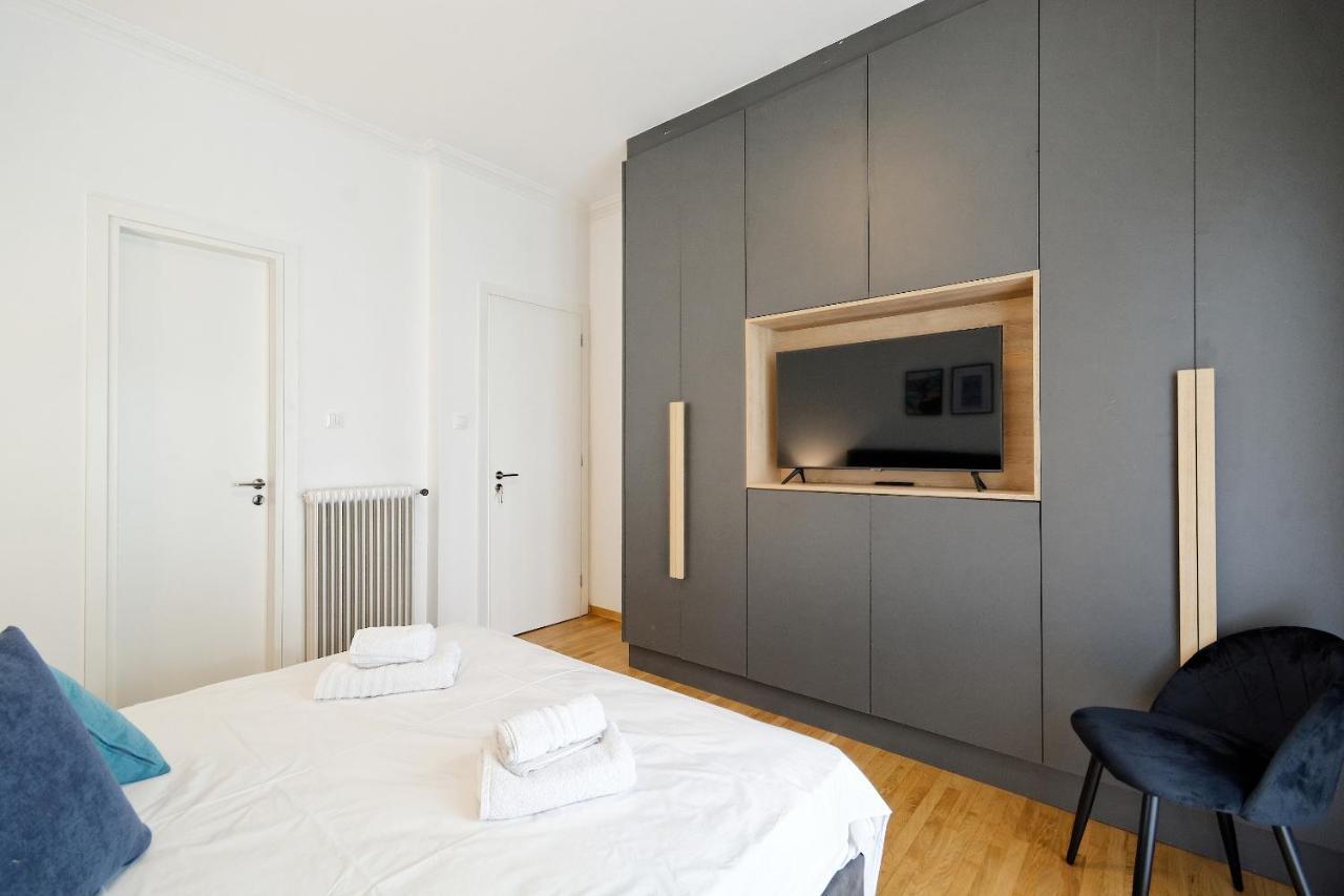 Elegant Big Apartment In Athens Center With Balcony Exterior foto